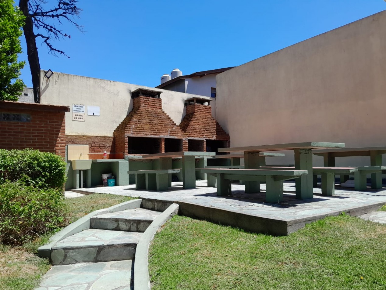 VILLA GESELL 2 AMB AL FRENTE