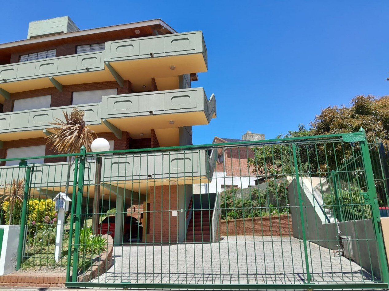 VILLA GESELL 2 AMB AL FRENTE