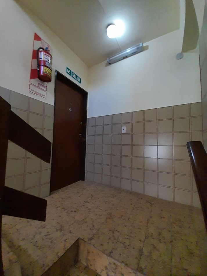 DEPARTAMENTO 2 AMB. CON BALCON Y COCHERA