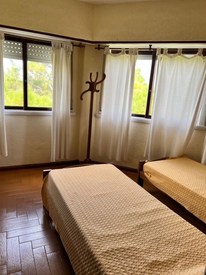 ZONA NORTE VILLA GESELL PARA 6 PERSONAS